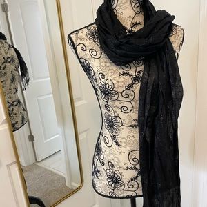 Black scarf
